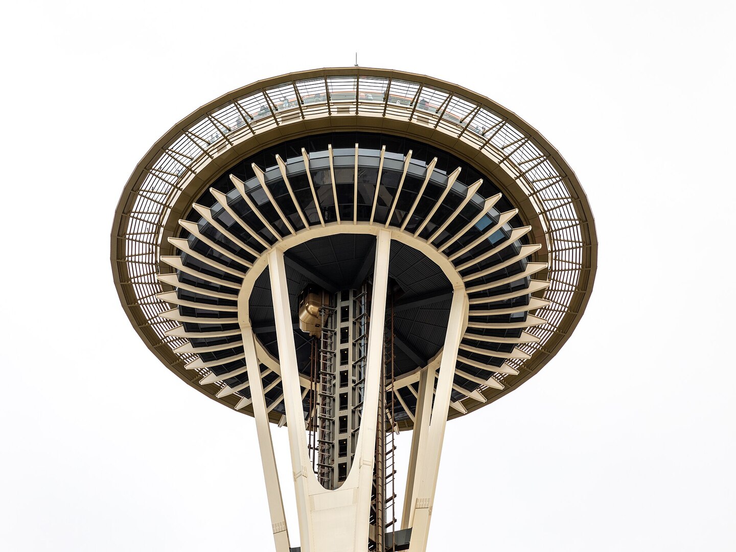 Space Needle rotating glass floor